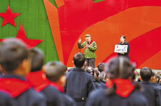 中国在建高铁无砟轨道最高墩封顶